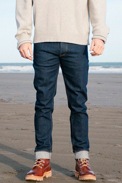 Джинсы из Англии Hiut Denim